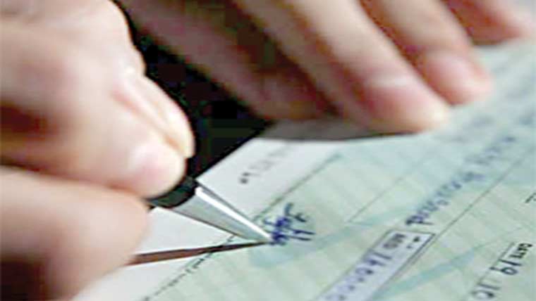 جعلساز شکنجے میں آگیا