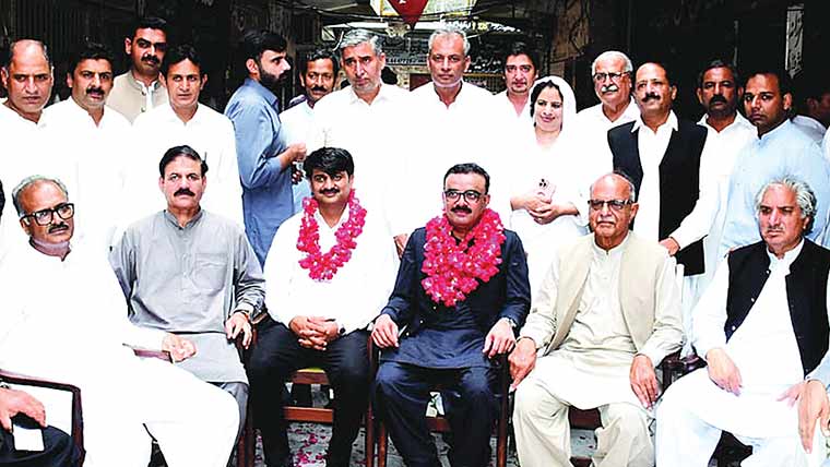 پروفیشنل گروپ نے بار الیکشن کیلئے امیدوار نامزد کر دئیے 
