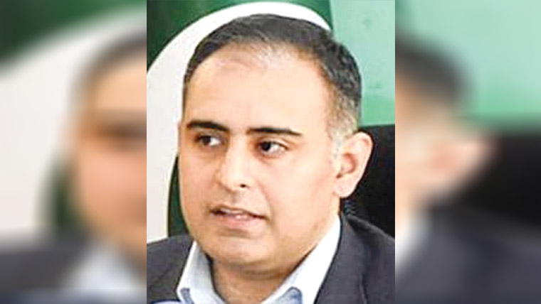 کراچی کی حالت دیکھ لیں