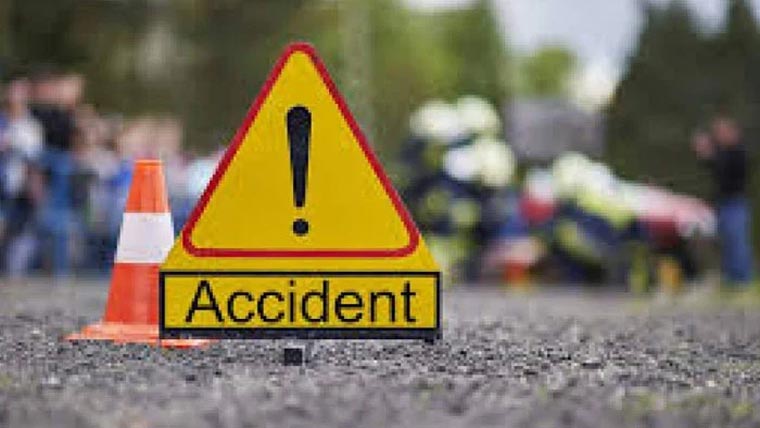 موڑ کھنڈا:ٹرک کی ٹکر، 35 سالہ خاتون جاں بحق 