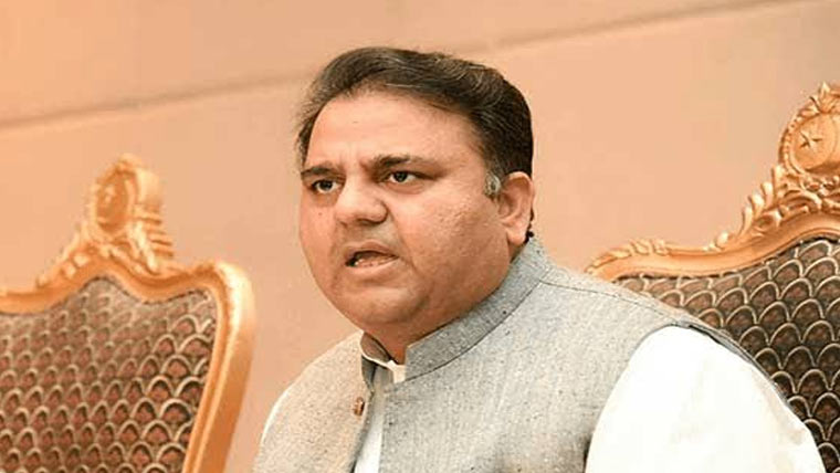 حکومت عملی طور پر فارغ  عمران خان کے بغیر کوئی ڈائیلاگ  مکمل نہیں ہوسکتا ،فواد چودھری
