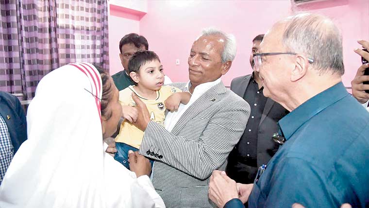 گورنر سندھ کا دارالسکون کا دورہ، خصوصی بچوں کے ساتھ وقت گزارا