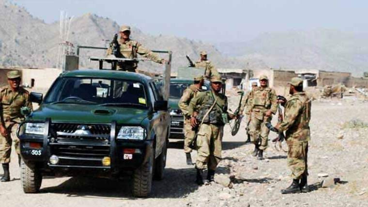 مستونگ: فتنہ الہندوستان کے 4 دہشتگرد ہلاک ، پولیس اہلکار شہید