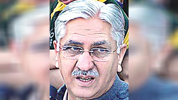 دھاندلی کے مؤقف پر قائم