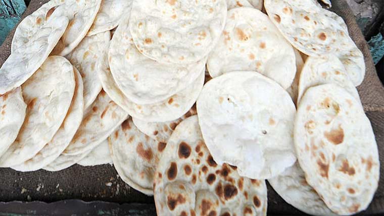 میلسی میں روٹی سرکاری نرخ  سے زائد قیمت پر فروخت