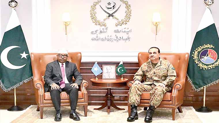 فیلڈ مارشل عاصم منیر سے صومالی وزیر دفاع کی ملاقات، دفاعی تعاون بڑھانے پر اتفاق
