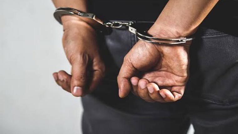 لاڑکانہ:پولیس کا کارروائیوں میں 9جرائم پیشہ گرفتار کرنے کا دعویٰ