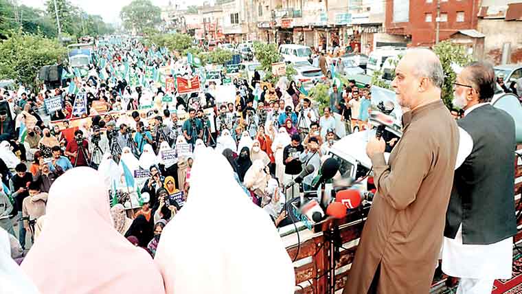پٹرولیم  لیوی:جماعت  اسلامی  کا  ملک  گیر  احتجاج ،دھرنے:ٹیکس  کے  نام  پر  بھتہ  قبول  نہیں:حافظ  نعیم