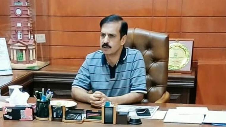 ڈائریکٹر جنرل ایف ڈی اے نے شہریوں کے مسائل سنے 