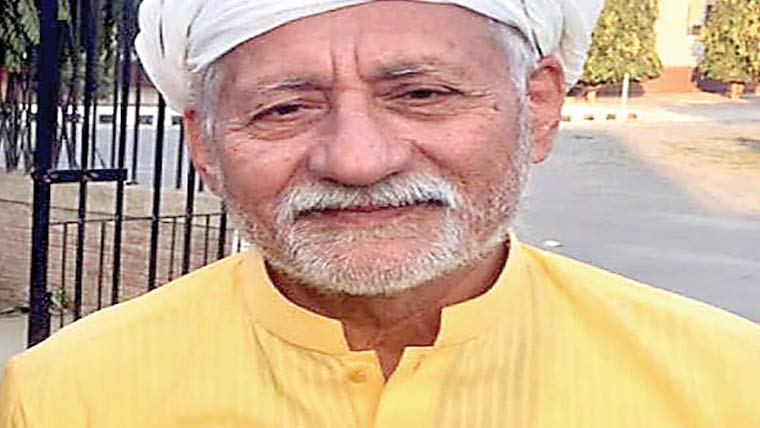  ہر سینئر اداکار کو تھیٹر کی ذمہ داری سونپی جائے :خالد عباس ڈار