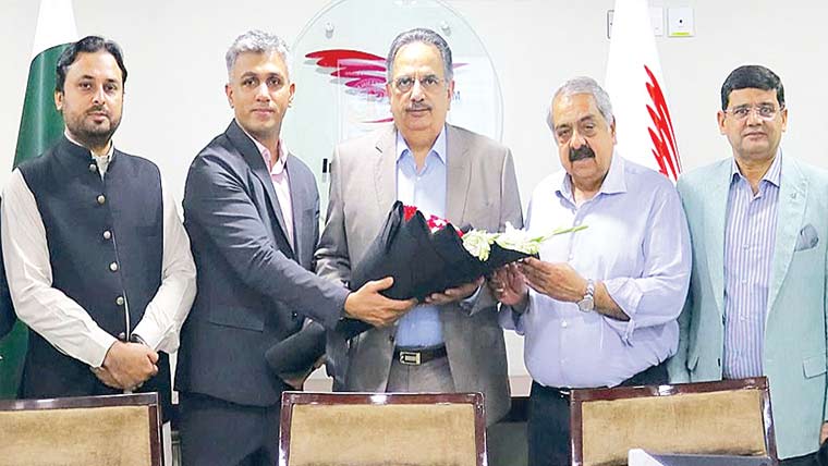 چیئرمین سیال عبدالغفور ملک  کی ٹریول ایجنٹس ایسوسی ایشن  آف کے وفد سے ملاقات