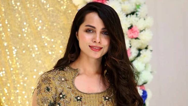 خودپسند افراد کو غلام کی  ضروت ہوتی ہے : نمرہ خان