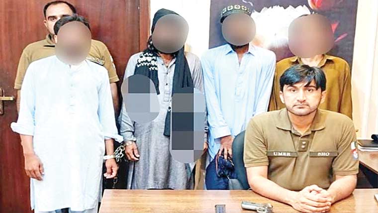  زیادتی کا ملزم، ناجائز اسلحہ کے  ملزم اور 2 موٹر سائیکل چور گرفتار