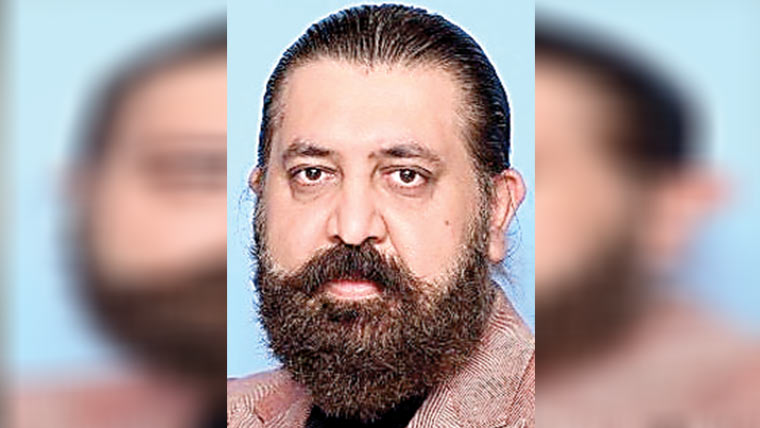 عمران خان کی صحت ہماری ریڈلائن 