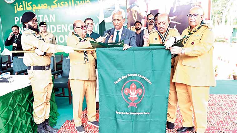 گورنر نہال ہاشمی نے چیف اسکاؤٹ سندھ کا حلف اٹھا لیا