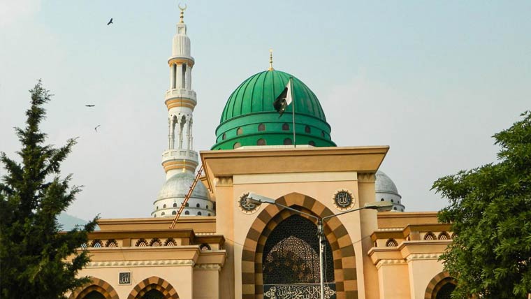 ڈپٹی کمشنر کا بری امام کا دورہ  عرس کے انتظامات کا جائزہ لیا 