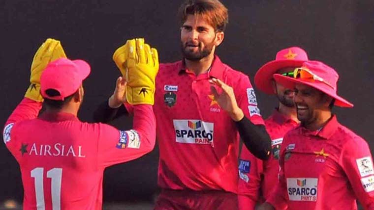 وائٹس کادھڑ ن تختہ ،پاکستان گولڈ کی 5وکٹوں سے فتح 