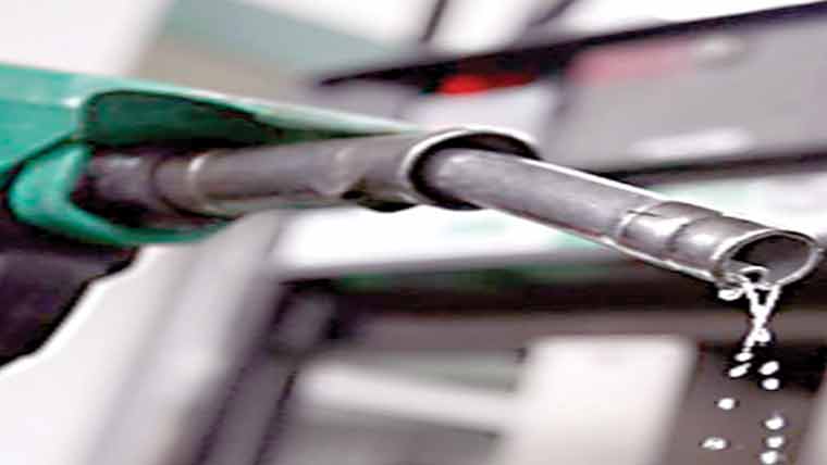  کھلا پٹرول بیچنے والا گرفتار