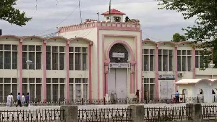  کال سینٹر سے گرفتار 400غیرملکیوں کو اڈیالہ جیل منتقل کرنیکا فیصلہ 