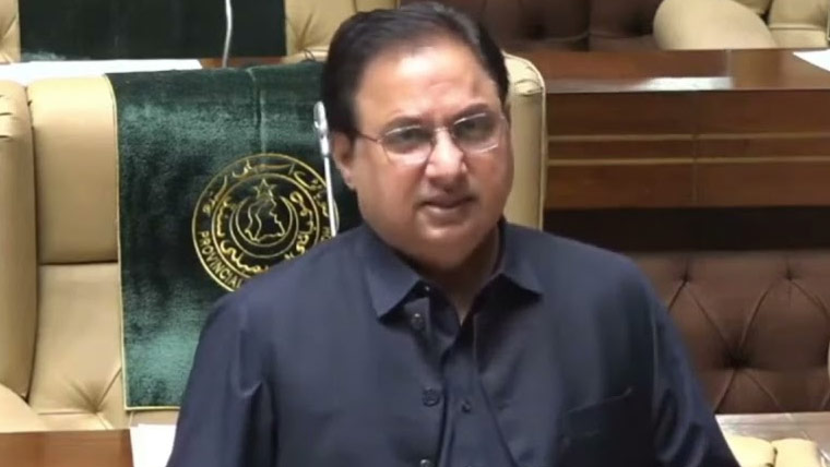 عوامی خدمت اور صوبے کی ترقی کیلئے عملی اقدامات کررہے ، وزیر صنعت
