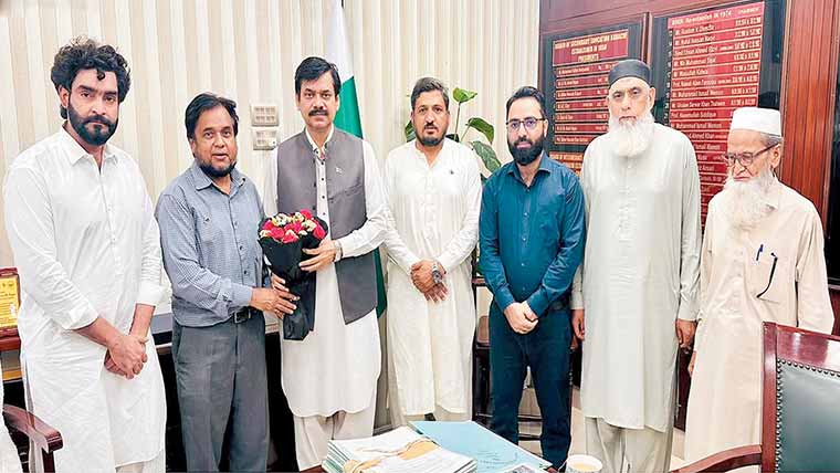 پرائیویٹ انسٹیٹیوشنز وفد کی چیئرمین میٹرک بورڈ سے ملاقات