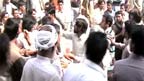 بچوں کی لڑائی میں بڑے کود پڑے، 13 افراد زخمی 