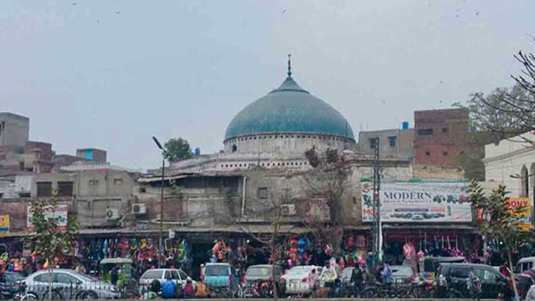  نیلا گنبد پارکنگ پلازا کی تعمیر اہم مرحلے میں داخل 