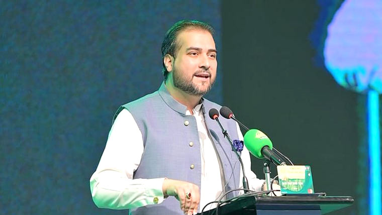  ڈیجیٹلائزیشن زرعی تبدیلی کے ایجنڈے کا اہم حصہ ، عاشق کرمانی 