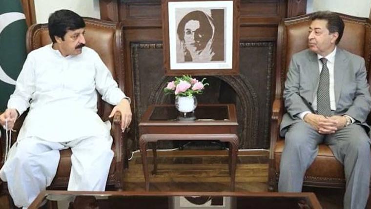  چیف الیکشن کمشنر کی ملاقات ، ووٹ میں خیانت کے اثرات مدتوں بھگتنا پڑتے ہیں : گورنر  پنجاب