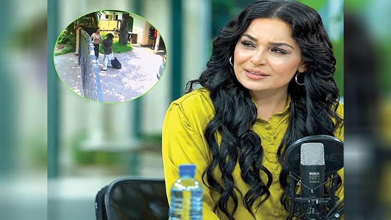 اداکارہ میرا نے ملازمہ کو تشدد  کا نشانہ بنا ڈالا، ویڈیو وائرل 