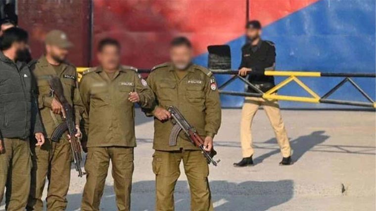 دو جیل افسروں کے تبادلے