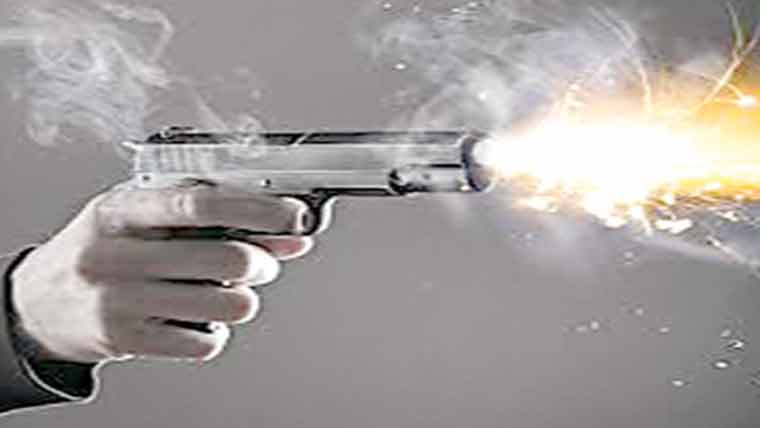  بیوی شوہر کی فائرنگ سے شدید زخمی 