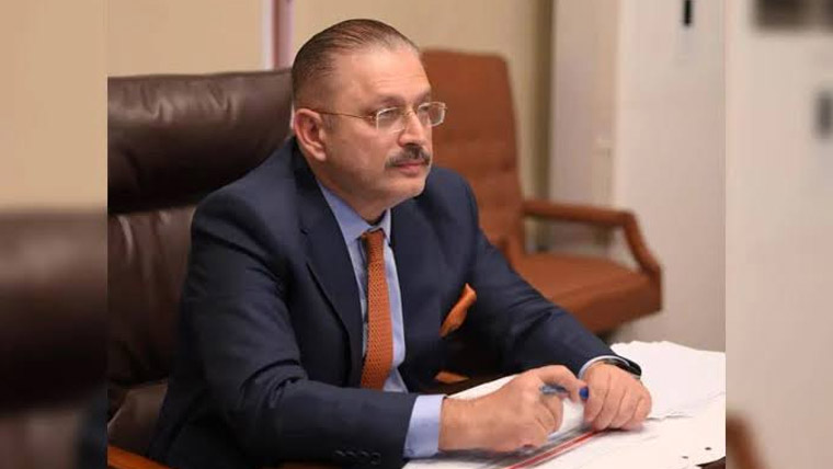 پبلک  سروس  گاڑیوں  کے  خلاف  جامع  کریک   ڈاؤن  کا  فیصلہ