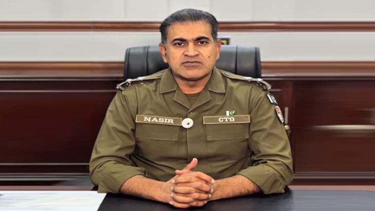 سمندری : نمایاں کارکردگی والے پولیس  ملازمین کے بچوں میں انعامات تقسیم