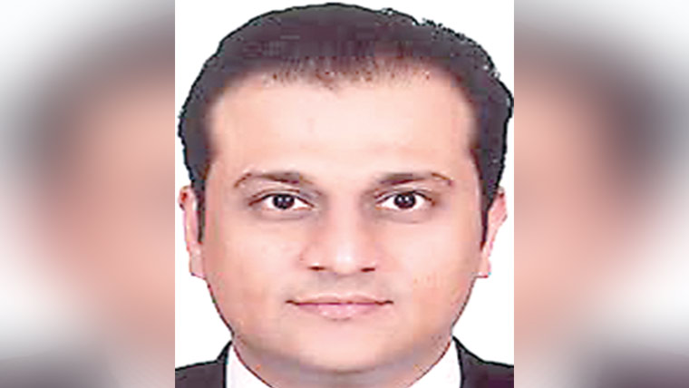  بڑے بول انکے سامنے آرہے