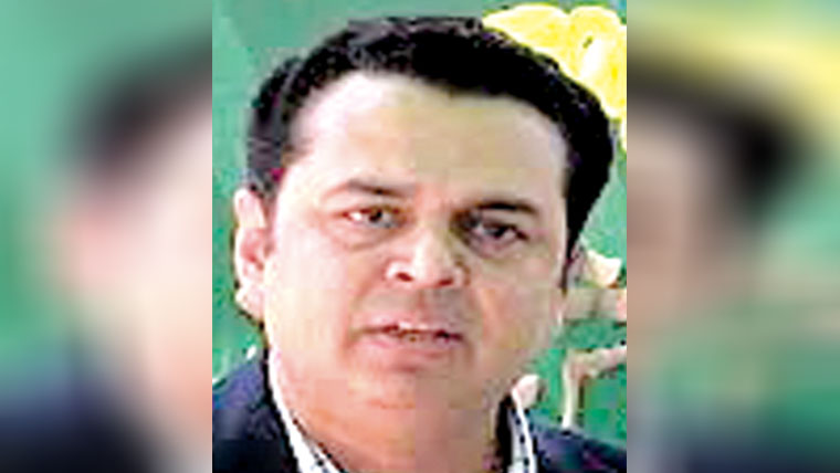 عمران خان بالکل تندرست