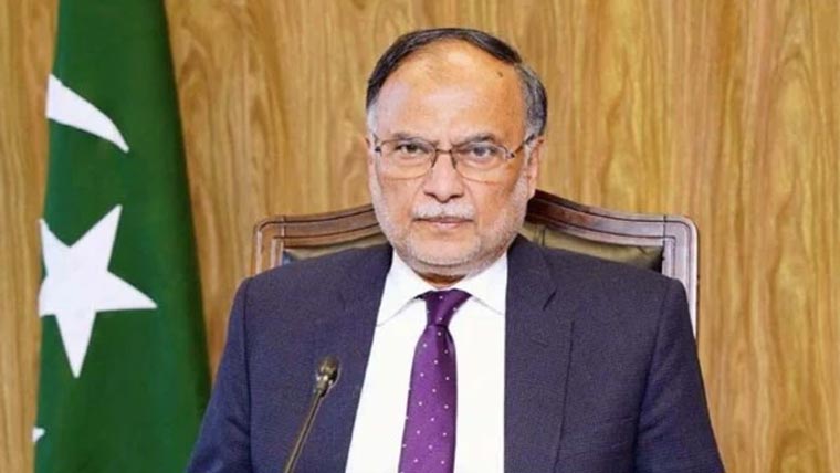 ترقیاتی منصوبوں کیلئے بروقت مالی معاونت یقینی بنائینگے ، احسن اقبال 