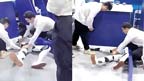تربیتی دوڑ میں دیوار سے ٹکر، روبوٹ تڑپ ٹرپ کر تباہ 