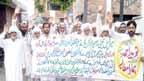 لدھیوالہ الہ وڑائچ راجباہ کی عدم صفائی، پانی بے قابو، 500 ایکڑ فصلیں تباہ، کسانوں کااحتجاج