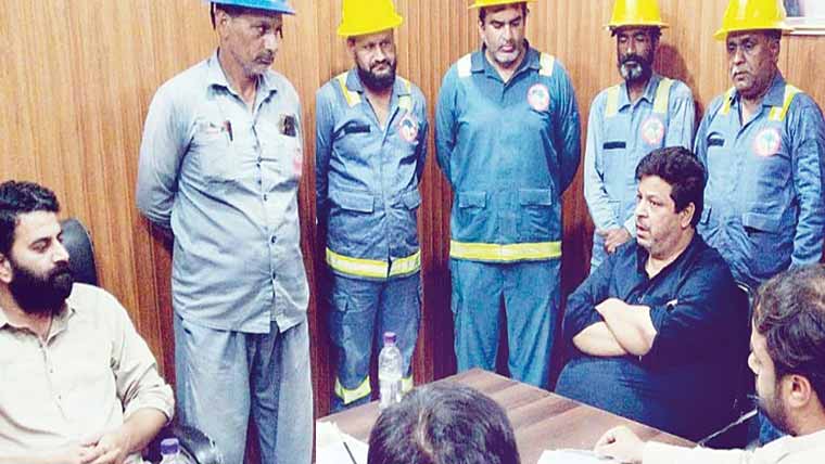 ناقص حفاظتی آلات پر  میپکو کالائن مین معطل
