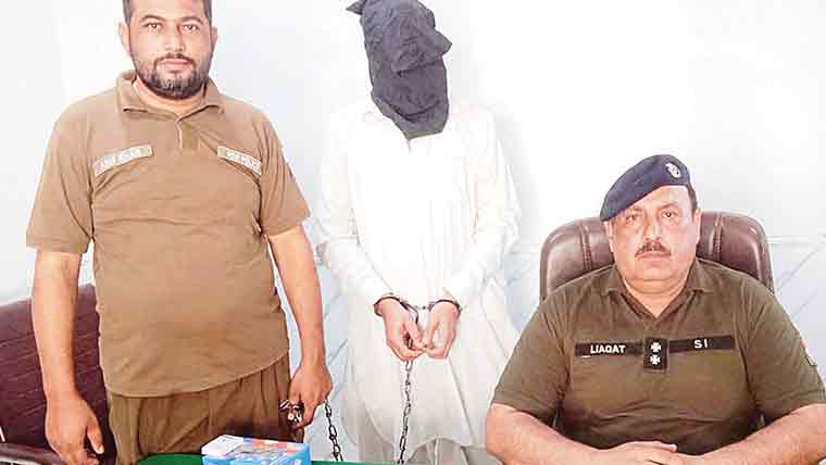  2ٹریکٹروں کے فراڈ کے مقدمات میں مطلوب ملزم گرفتار 