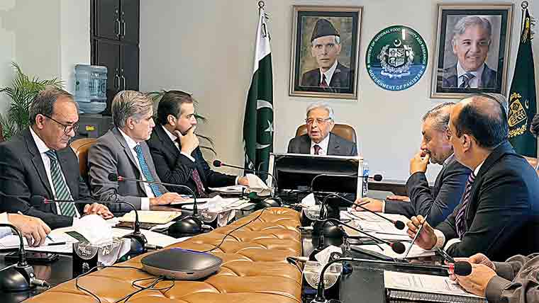  وفاقی اور پنجاب حکومت کا مؤثر رابطہ کاری مضبوط بنانے پر اتفا ق