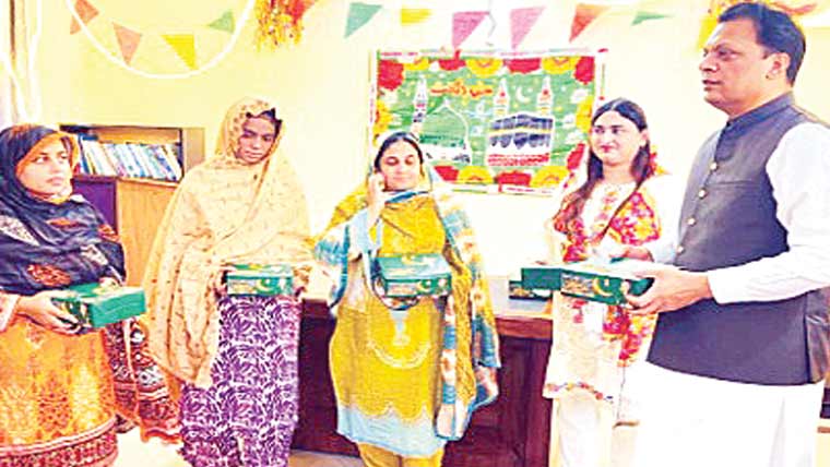 ڈی سی کا جیل،ڈی ایچ کیو ہسپتال اور شیلٹر ہوم کا دورہ 