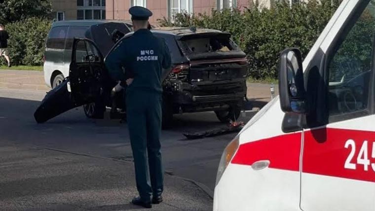 روسی فوج کا لیفٹیننٹ کرنل کار بم  دھماکے میں ہلاک؛ اہلیہ بچ گئی