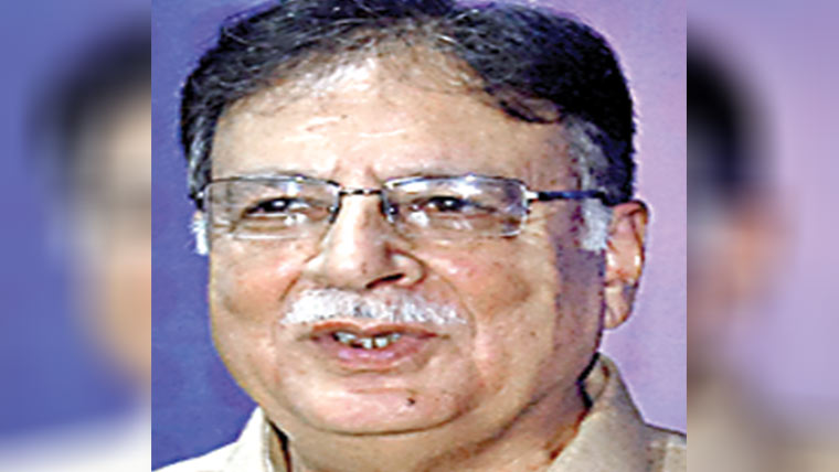 حکام سرکاری ہسپتال سے علاج کرائیں