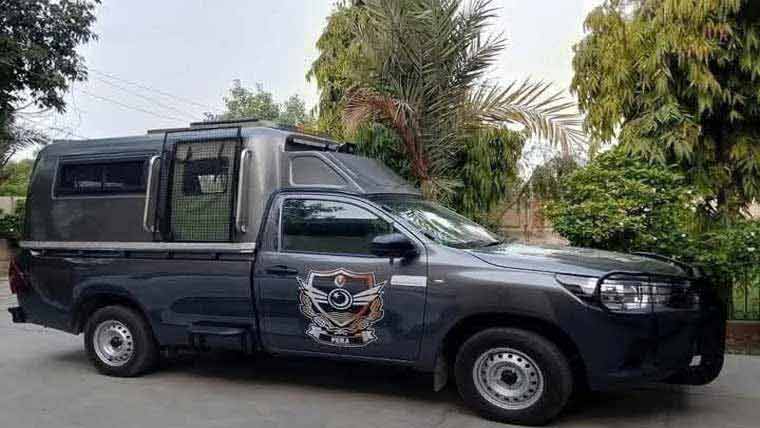 ڈی ایچ کیو ہسپتال کی شاپ پر  گرانفروشی ثابت، ملزم کو 3 روز قید 