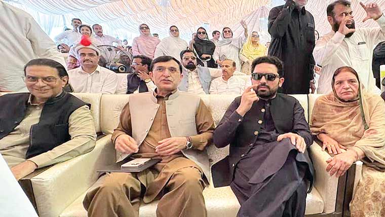 27 ستمبر کا لانگ مارچ حکمرانو ں کو بہا لے جائیگا:ریحانہ ڈار 