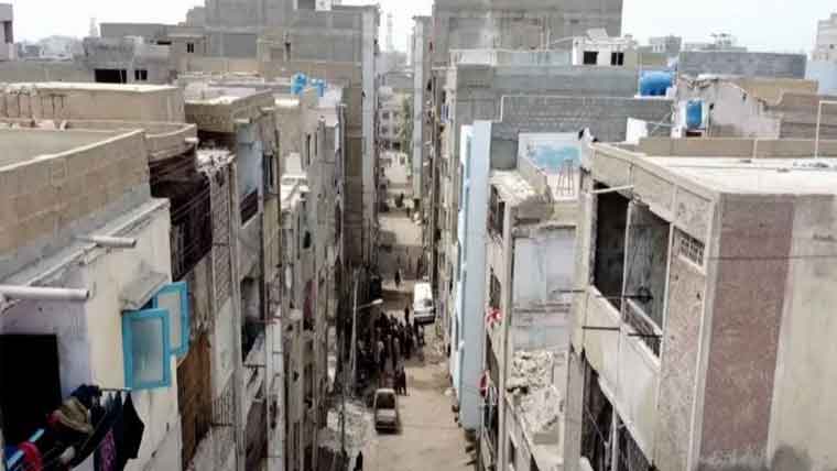 کراچی کی کثیرالمنزلہ بوسیدہ عمارت ’’حسن منزل ‘‘خالی کرنیکاحتمی نوٹس