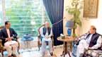  افتخار  گیلانی  کی  نواز،شہباز  سے  ملاقات :آزادکشمیر  میں100روزہ  اصلاحاتی  پروگرام  پر  مشاورت