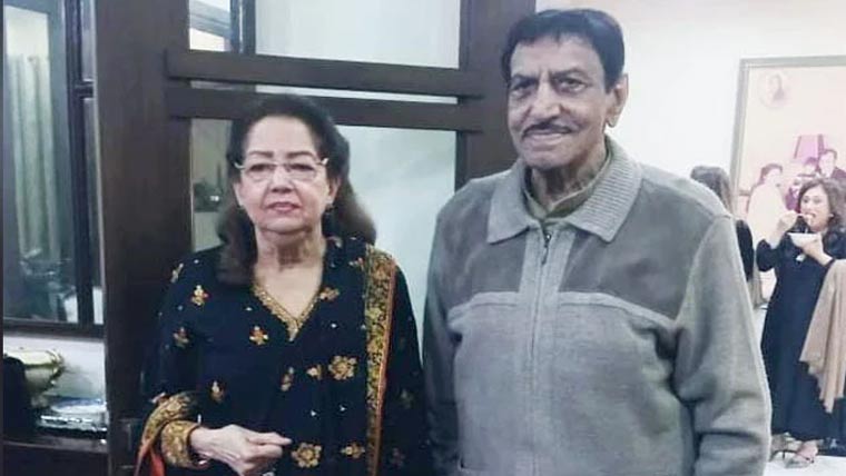  زیبا بیگم کا لیجنڈری اداکار مصطفیٰ قریشی کے اعزاز میں ڈنر